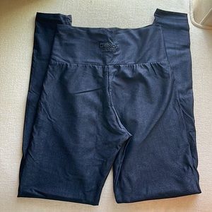 Booty by Brabants Hi-Shine Full Length Leggings (one size)